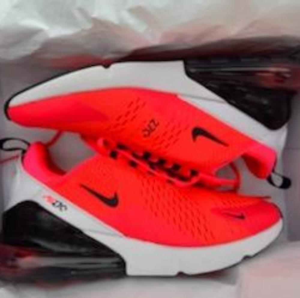 Red 270 Nikes